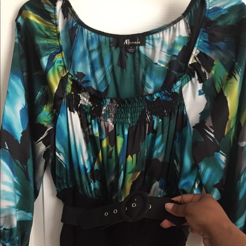 Cute Black, Yellow, and Green belted blouse